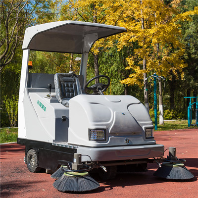 小林XLS-1750电动扫地车小区工厂地面清扫保洁设备